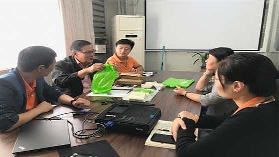 生物降解產品吸引馬來西（xī）亞客人來亚洲第一免费播放区環保考察